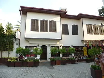 Eliza Kaleici Hotel 3*